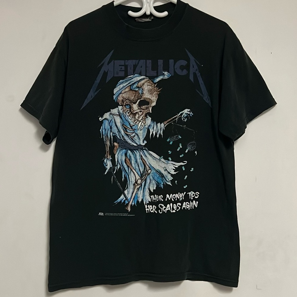 Metallica vintage 2003 Graphic Tee
